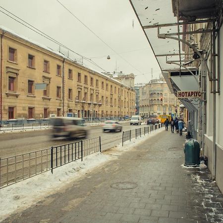 Mini Hotel Barvy Lvova On Horodotska St. Экстерьер фото