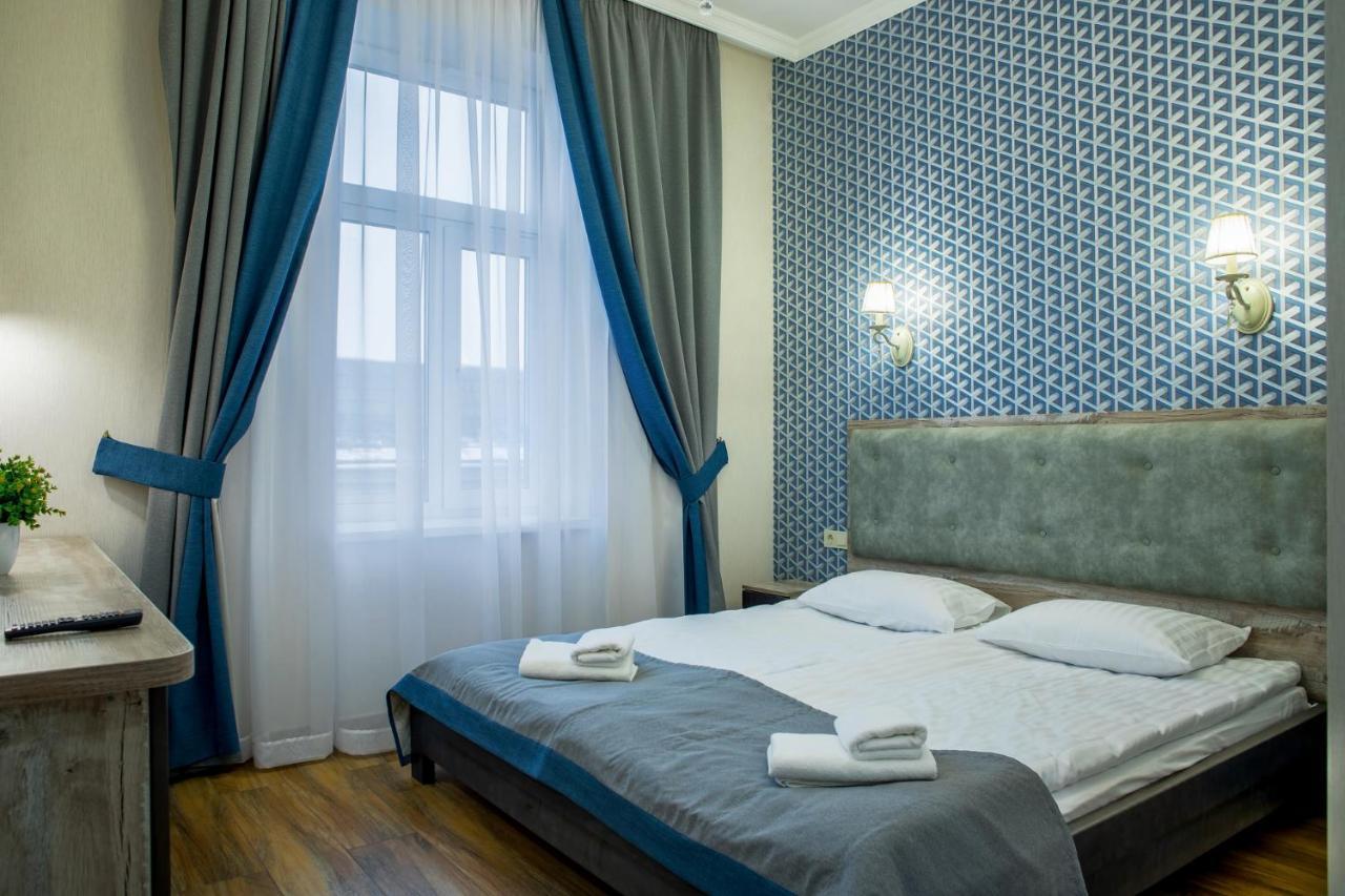 Mini Hotel Barvy Lvova On Horodotska St. Экстерьер фото