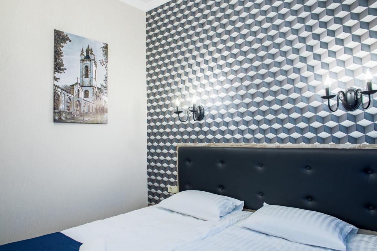 Mini Hotel Barvy Lvova On Horodotska St. Экстерьер фото