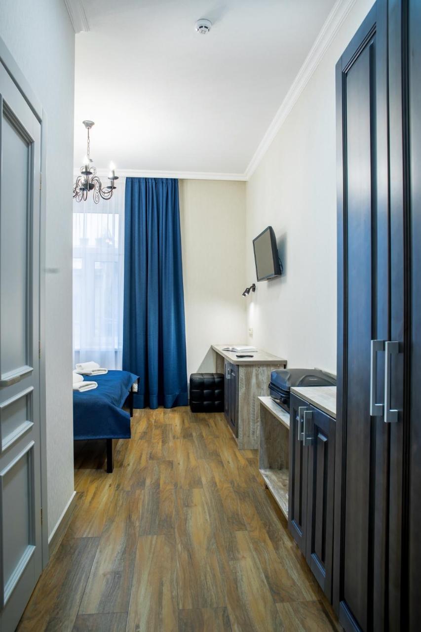 Mini Hotel Barvy Lvova On Horodotska St. Экстерьер фото