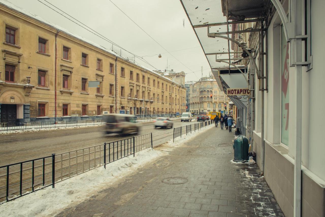 Mini Hotel Barvy Lvova On Horodotska St. Экстерьер фото